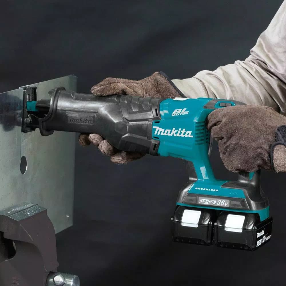 Makita 36V (18V X2) LXT Brushless Cordless Reciprocating Saw Kit with (2) 5.0Ah Batteries and Charger