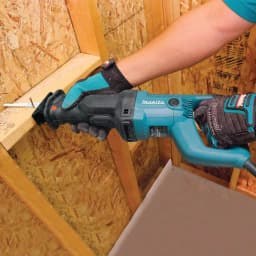Makita 11 Amp Corded Variable Speed Reciprocating Saw with Hard Case thumbnail 15