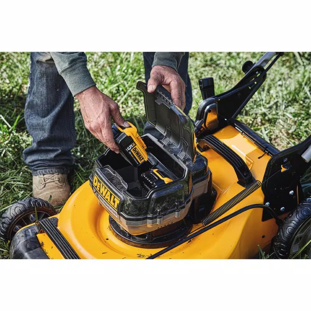 DEWALT 20 in. 20V MAX Cordless Walk Behind Push Lawn Mower with (2) 5.0 Ah Batteries and Charger