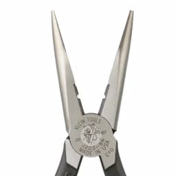 Klein Tools Journeyman 8.5 in. Heavy-Duty Long Nose Side-Cutting Pliers with Skinning Hole thumbnail 2