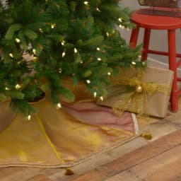 VHC Brands 48 in. Gold Tinsel Christmas Tree Skirt with Antique White Cotton and Flannel Lining thumbnail 3