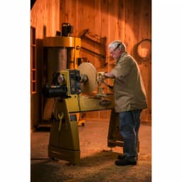 Powermatic 3520C 2HP 1PH Lathe with Risers, 220-Volt thumbnail 3