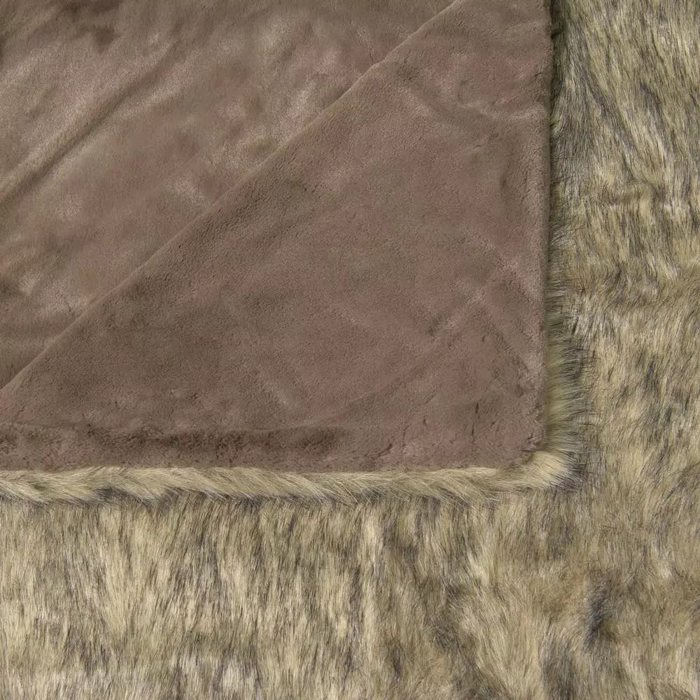Best Home Fashion Tawny Fox Faux Fur Throw Blanket, 58 in. x 84 in., Southwestern Style