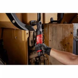 Milwaukee M12 FUEL 1/4 in. Ratchet Protective Boot (49-16-2556) thumbnail 3