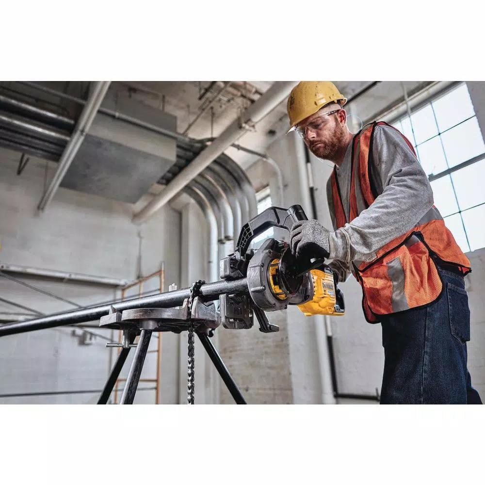 DEWALT RIDGID FLEXVOLT 60V MAX Cordless 1/2 in. - 2 in. Pipe Threader Kit with (2) 9.0 Ah Batteries