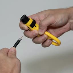 Klein Tools Coax Installation and Testing Kit with Universal F-Compression Connectors thumbnail 9
