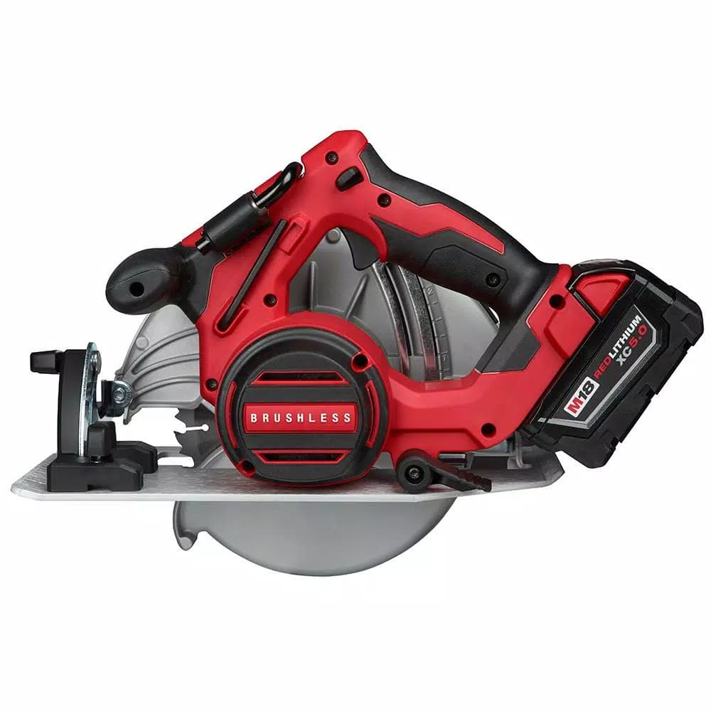 Milwaukee M18 7-1/4 in. Brushless Cordless Circular Saw Kit with 5.0 Ah Battery, Charger and Bag