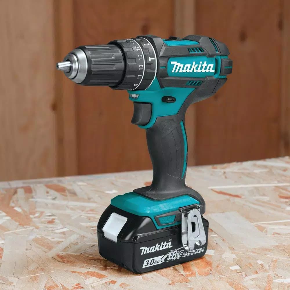 Makita 18V LXT Lithium-Ion Cordless 7-Piece Combo Kit (3.0Ah)