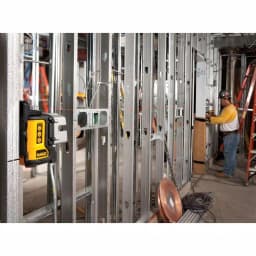DEWALT DW089K 3-Beam Red Self-Leveling Cross Line Laser Level with Case thumbnail 6