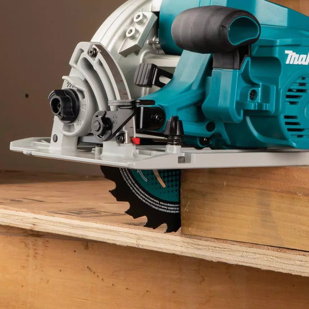 Makita 18V X2 LXT Brushless 7-1/4 in. Circular Saw Kit (36V) with 2 5.0Ah Batteries and Charger