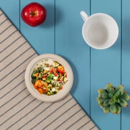 Unbranded 6 in. Natural Sugarcane Plates, Biodegradable & Compostable, 600 Pack thumbnail 4