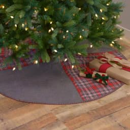 VHC Brands 48 in. Anderson Cherry Red Rustic Patchwork Christmas Tree Skirt thumbnail 3