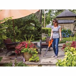 BLACK+DECKER 20V MAX Cordless Handheld Leaf Sweeper, 130 MPH, 100 CFM, Includes 2.0 Ah Battery and Charger thumbnail 2
