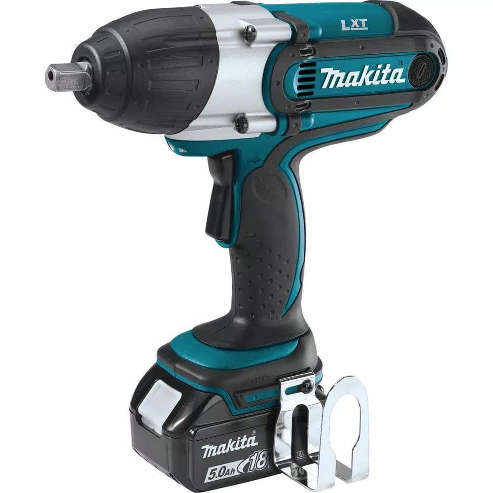 Makita 18V LXT Cordless 1/2 in. Square Drive Impact Wrench Kit with (2) 5.0Ah Batteries & Charger