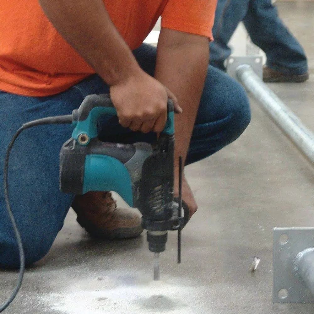 Makita 7 Amp 1-1/8 in. SDS-Plus Corded Rotary Hammer Drill with Hard Case