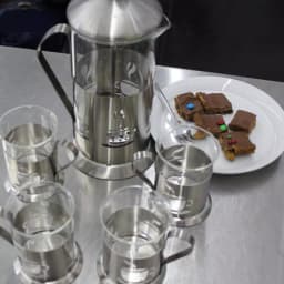 BergHOFF 5-Piece French Press Coffee Set with 32 oz. Stainless Steel Plunger and 4 Matching Glasses thumbnail 3