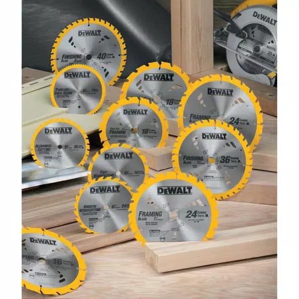 DEWALT 10 in. 32-Teeth Construction Carbide Circular Saw Blade