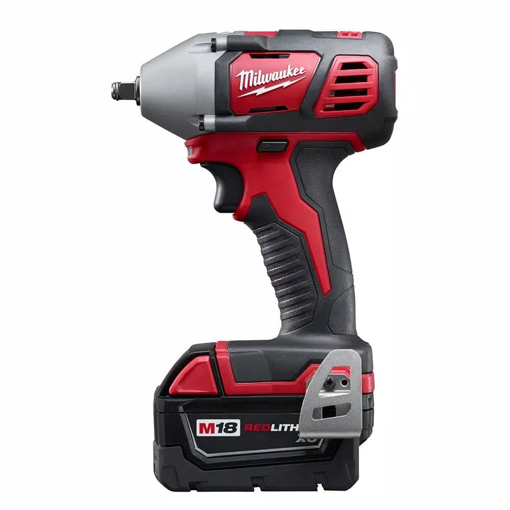 Milwaukee M18 18V Lithium-Ion Cordless 6-Tool Combo Kit with Impact Wrench and Oscillating Multi-Tool