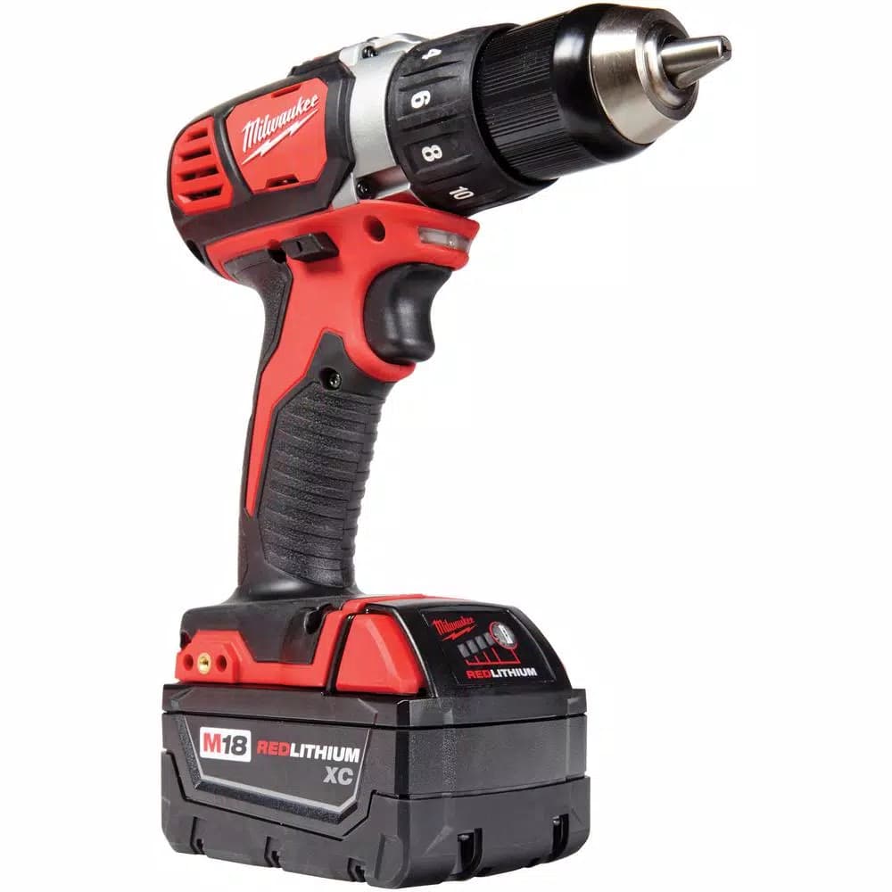Milwaukee M18 18V Compact 1/2 in. Cordless Drill Driver Kit with 3.0 Ah Battery, Charger & Bag