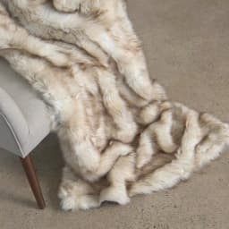 Best Home Fashion Champagne Fox Faux Fur Throw Blanket, 58 in. x 84 in. thumbnail 2