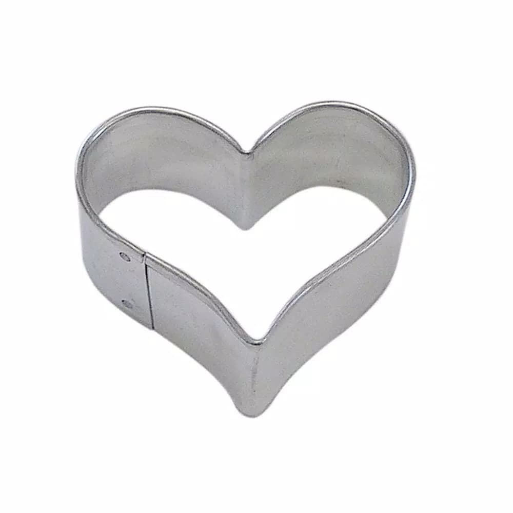 CybrTrayd-R&M 12-Piece Heart Tinplated Steel Cookie Cutter Set with Recipe
