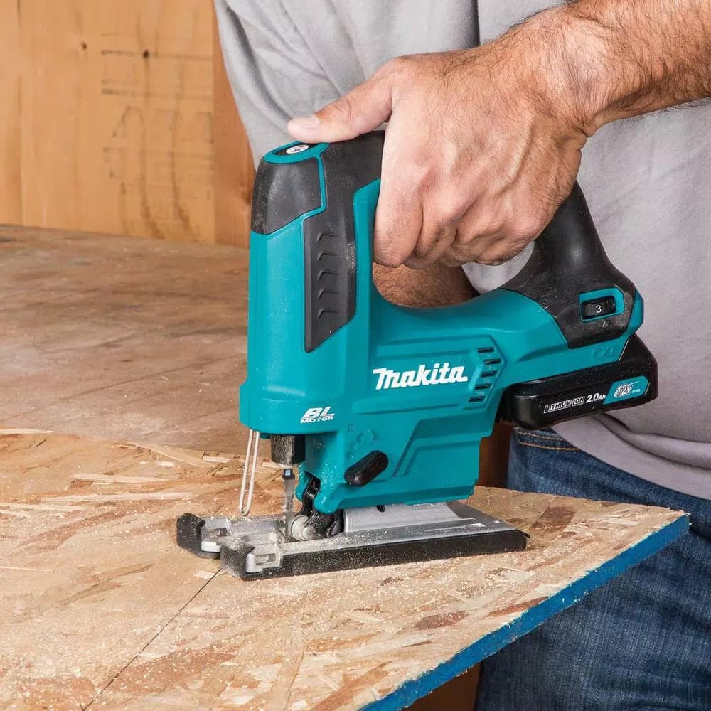Makita 12V Max CXT Brushless Cordless Top Handle Jig Saw Kit (2.0Ah)