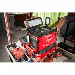 Milwaukee M18 PACKOUT 3000 Lumens LED Light with Built-In Charger thumbnail 10