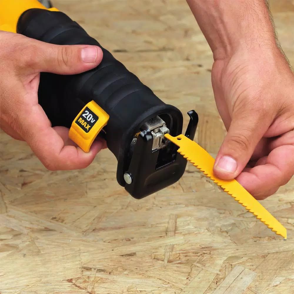 DEWALT 20V MAX Cordless Reciprocating Saw Kit with (2) Batteries (5.0Ah & 6.0Ah) and Charger