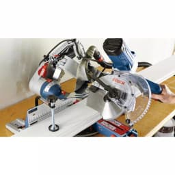 Bosch CM10GD 10 in. Dual-Bevel Sliding Glide Miter Saw, 15 Amp, 60-Tooth Carbide Blade thumbnail 5