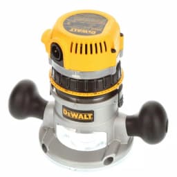 DEWALT 1-3/4 HP 11 Amp Fixed Base and Plunge Router Combo Kit thumbnail 3