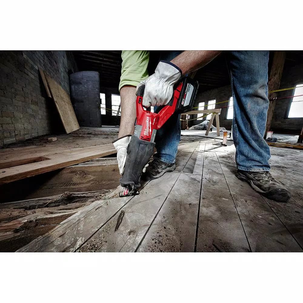 Milwaukee M18 FUEL 18V Brushless Cordless Reciprocating Saw (Tool-Only)