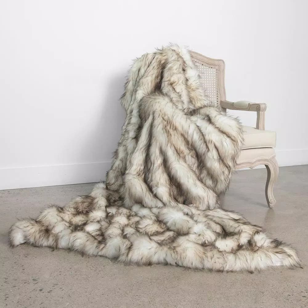 Best Home Fashion Bleached Finn Faux Fur Throw Blanket, 58 in. x 60 in.