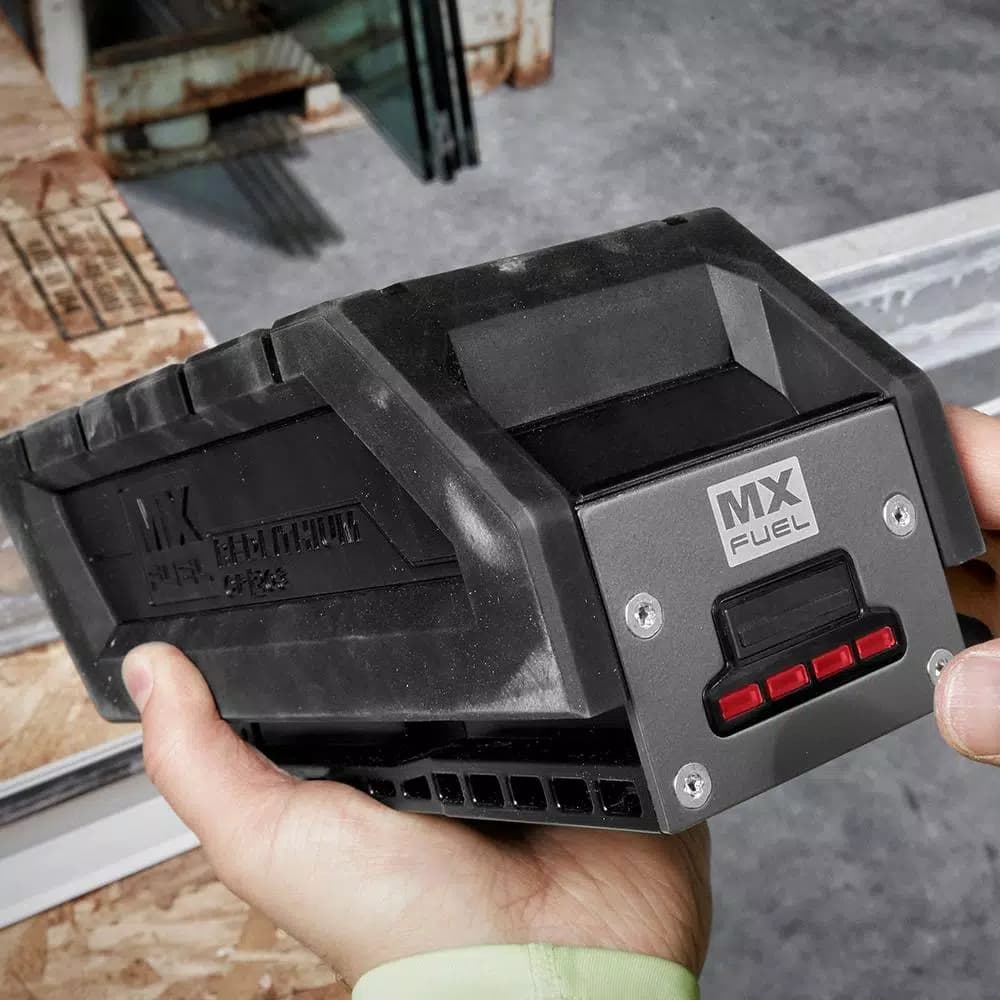 Milwaukee MX FUEL REDLITHIUM CP203 Lithium-Ion Battery Pack