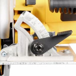 DEWALT 15 Amp 7-1/4 in. Lightweight Corded Circular Saw with Electric Brake thumbnail 3