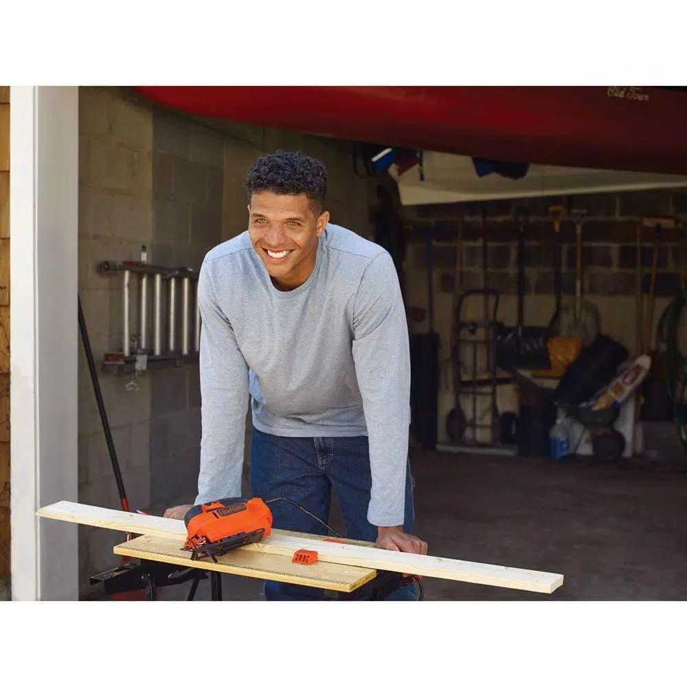 BLACK+DECKER 4.5 Amp Corded Jig Saw with Variable Speed and Quick-Clamp