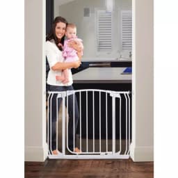 Dreambaby Chelsea Auto-Close Security Gate with Extensions, White, 29.5 in. H thumbnail 3