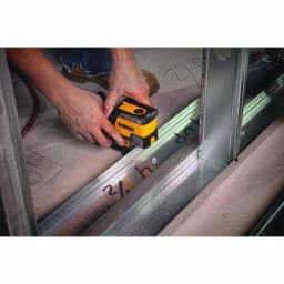 DEWALT Self-Leveling Cross Line and Plumb Spot Laser Level with 25 ft. Tape Measure Bonus thumbnail 9