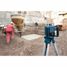 Bosch 1300 ft. Self-Leveling Rotary Laser Level Kit, 4-Piece Set thumbnail 4