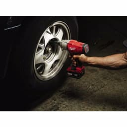 Milwaukee M18 18V Lithium-Ion Cordless 1/2 in. High-Torque Impact Wrench Kit with 5.0Ah Battery and Charger thumbnail 12