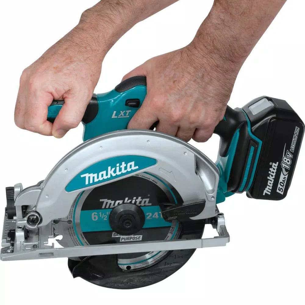 Makita 18V LXT Cordless 6-1/2 in. Circular Saw Kit with 2 5.0 Ah Batteries and Charger