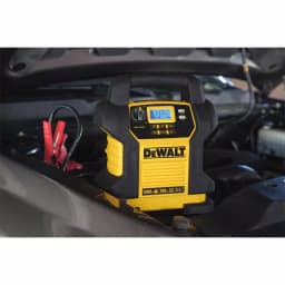 DEWALT 1400 Peak Amp Jump Starter with 120 PSI Digital Air Compressor and LED Work Light thumbnail 6