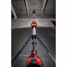 Milwaukee M18 ROCKET LED Tower Light/Charger Kit with 9.0 Ah Battery thumbnail 4