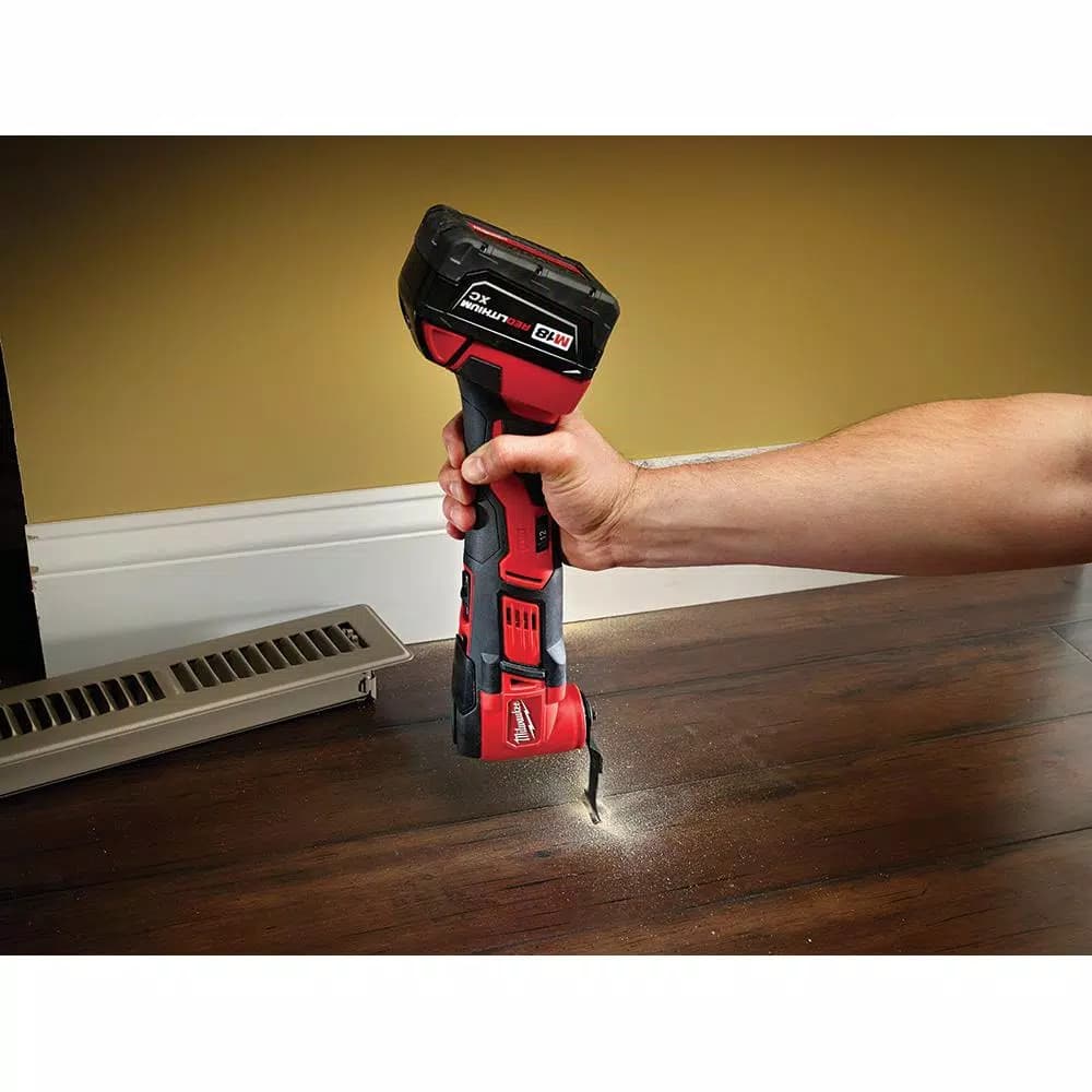 Milwaukee M18 18V Lithium-Ion Cordless 6-Tool Combo Kit with 2 Batteries, Charger and Tool Bag