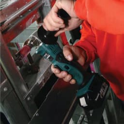 Makita 18V LXT Cordless 3/8 in. Right Angle Drill Driver (Tool Only) thumbnail 3