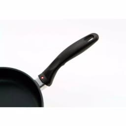 Swiss Diamond Classic Series 8 in. Cast Aluminum Nonstick Frying Pan, Grey thumbnail 3