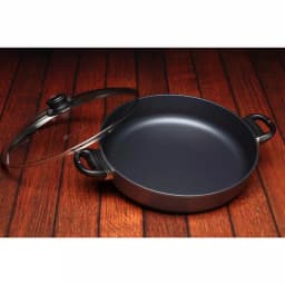 Swiss Diamond Classic Series 4.8 Qt. Cast Aluminum Nonstick Saute Pan with Glass Lid, Gray thumbnail 3