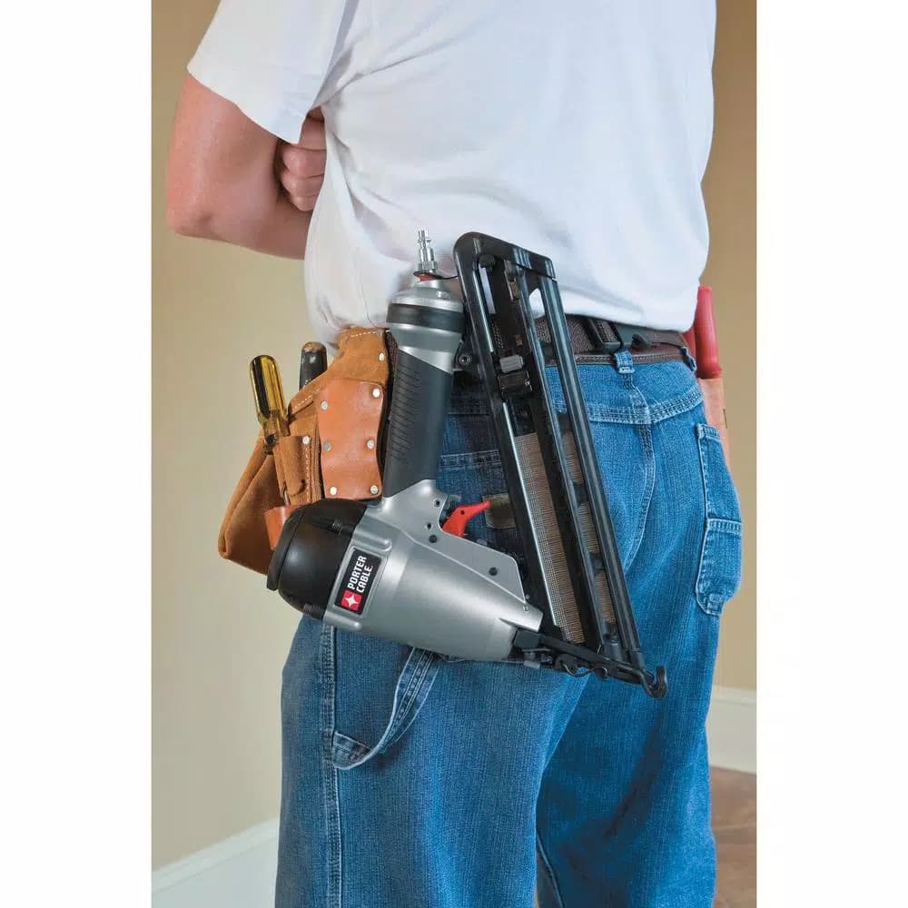 Porter-Cable 15-Gauge 34° Angled Pneumatic Finish Nailer Kit, 1-1/2 in. to 2-1/2 in.