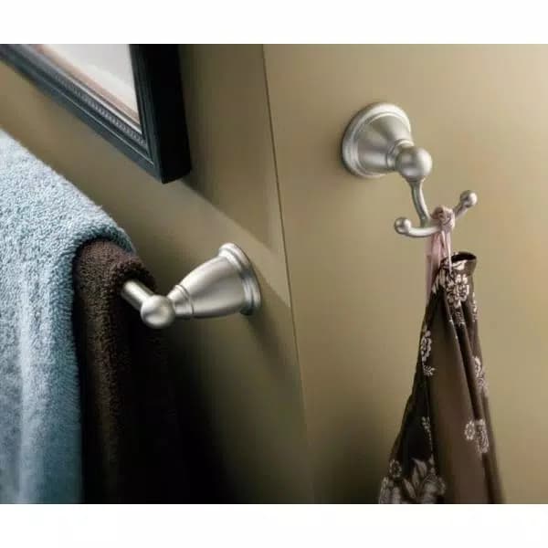 MOEN Brantford 18 in. Single Towel Bar, Brushed Nickel, Transitional Style