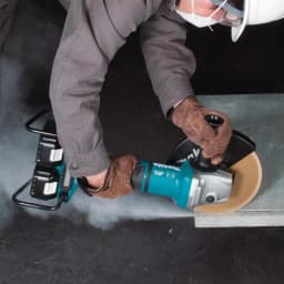 Makita 36V (18V x2) LXT Brushless 9 in. Paddle Switch Angle Grinder Kit with Electric Brake thumbnail 14