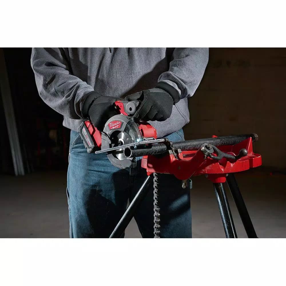 Milwaukee M18 FUEL 5-3/8 in. Metal Circular Saw Kit w/ Two 5.0 Ah Batteries & Charger